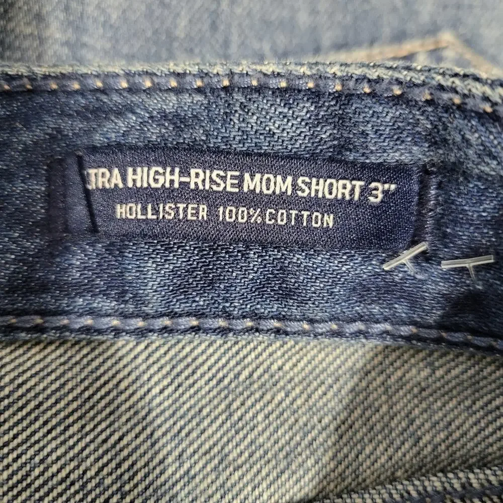 Hollister lace up